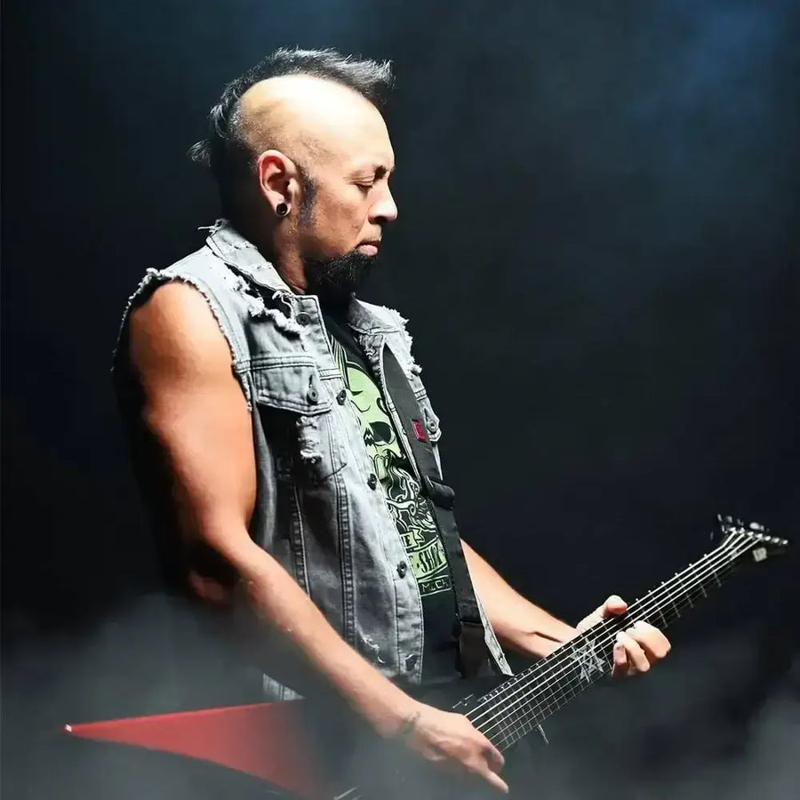 Ahrue Luster