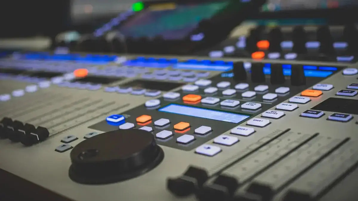 Analog Mixing & Mastering - Professional Mastering Chain Preset - View 6