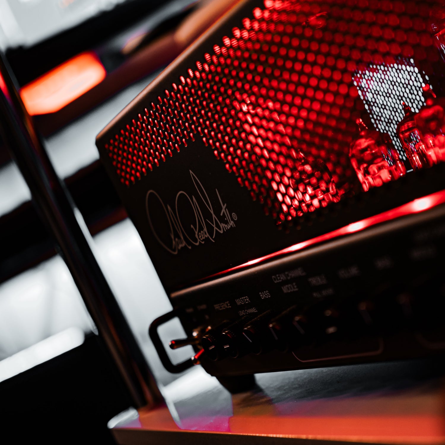 The Ultimate Guide to Creating an Analog/Digital Hybrid Guitar Rig (2025 Edition)