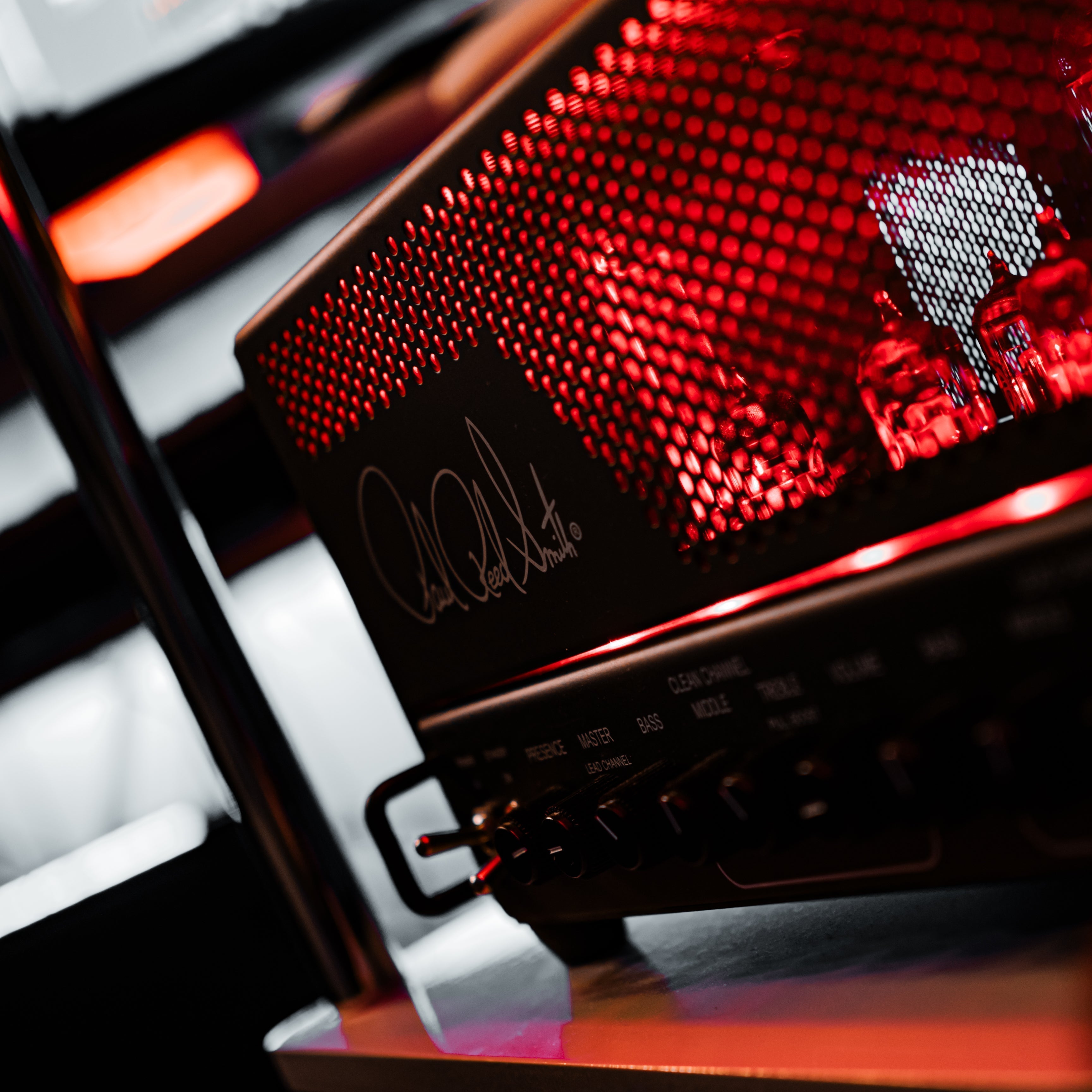 The Ultimate Guide to Creating an Analog/Digital Hybrid Guitar Rig (2025 Edition)