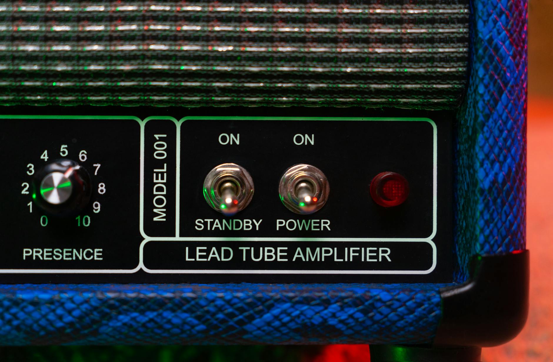 High gain guitar tube amplifier for BIAS AMP 2 preset | Photo by Alena Sharkova on Pexels
